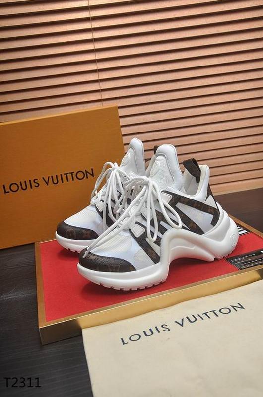 LV Men's Shoes 125